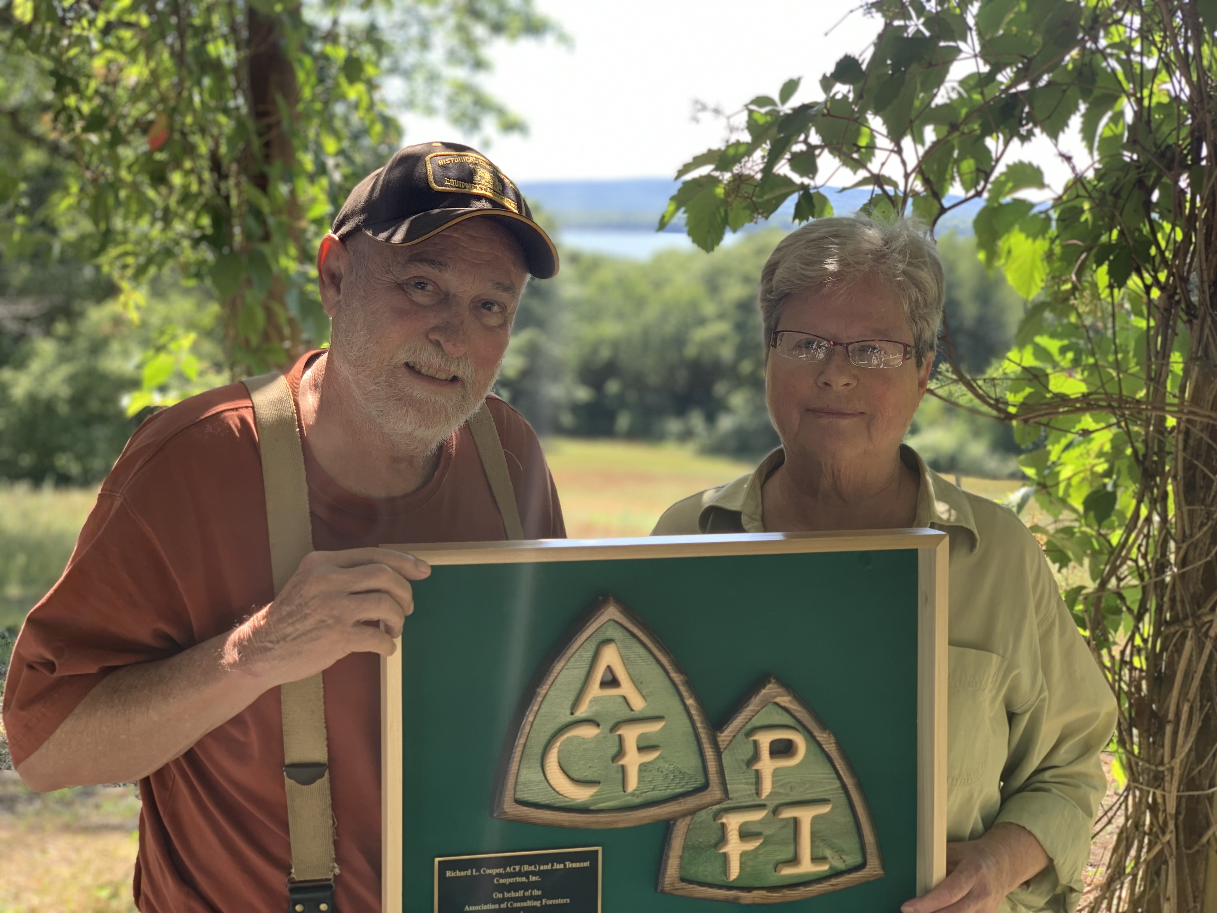 Image of Dick Cooper and his wife Jan Tennant.